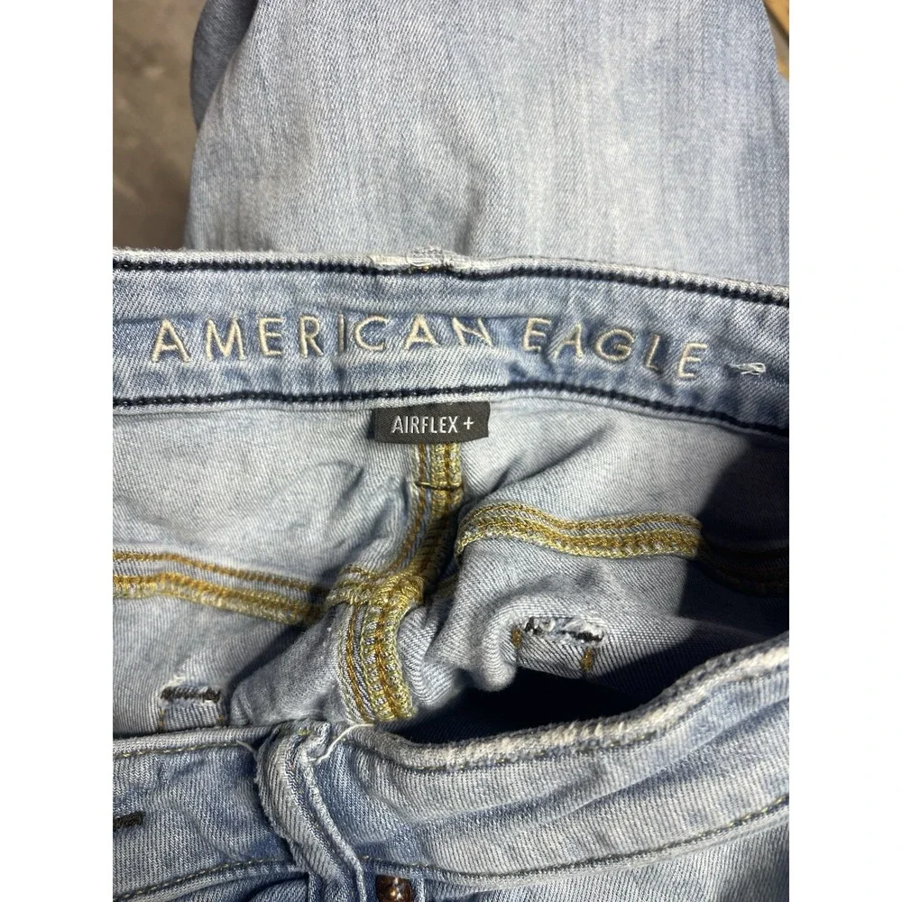 American Eagle Mens Athletic Jeans Size 31X30 Light Wash Airflex+‎ E0132